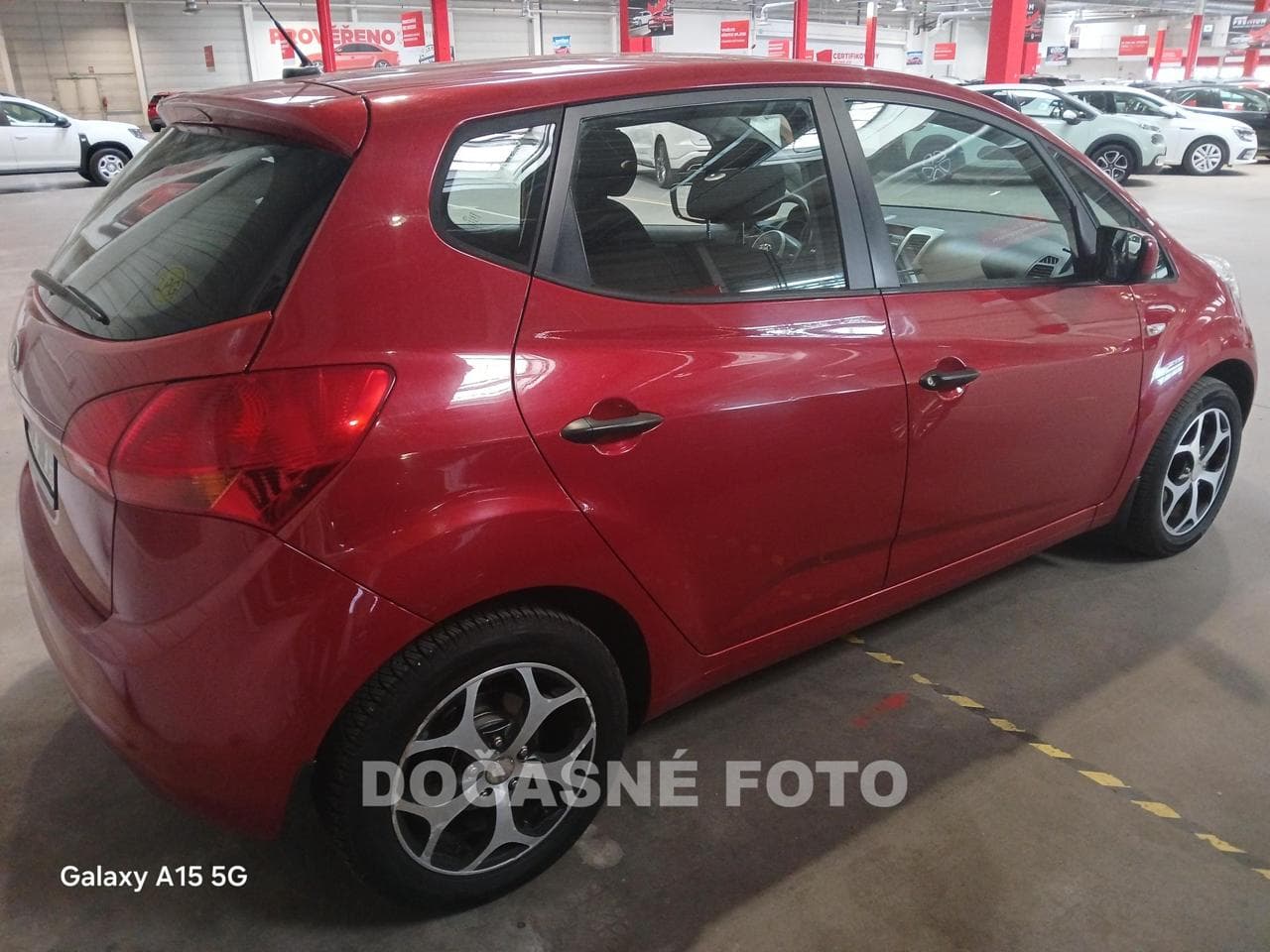 2013 Kia VENGA - 2