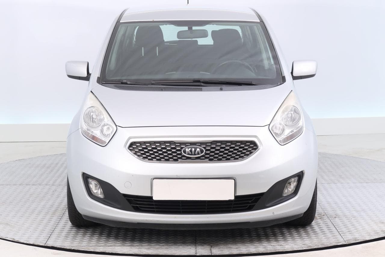 2010 Kia VENGA - 2
