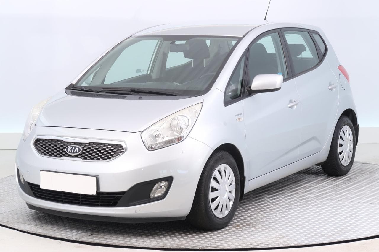 2010 Kia VENGA - 3