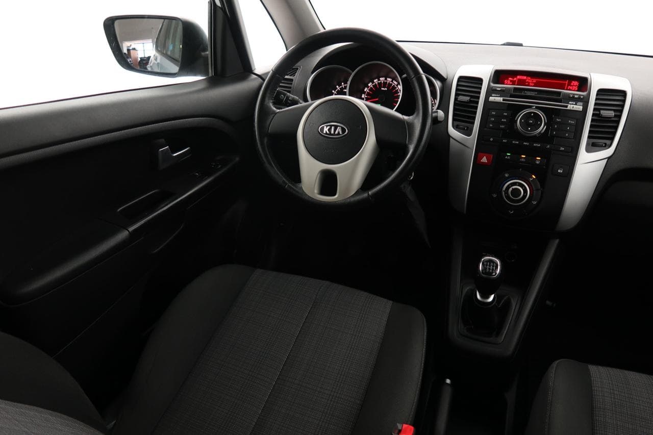 2010 Kia VENGA - 9