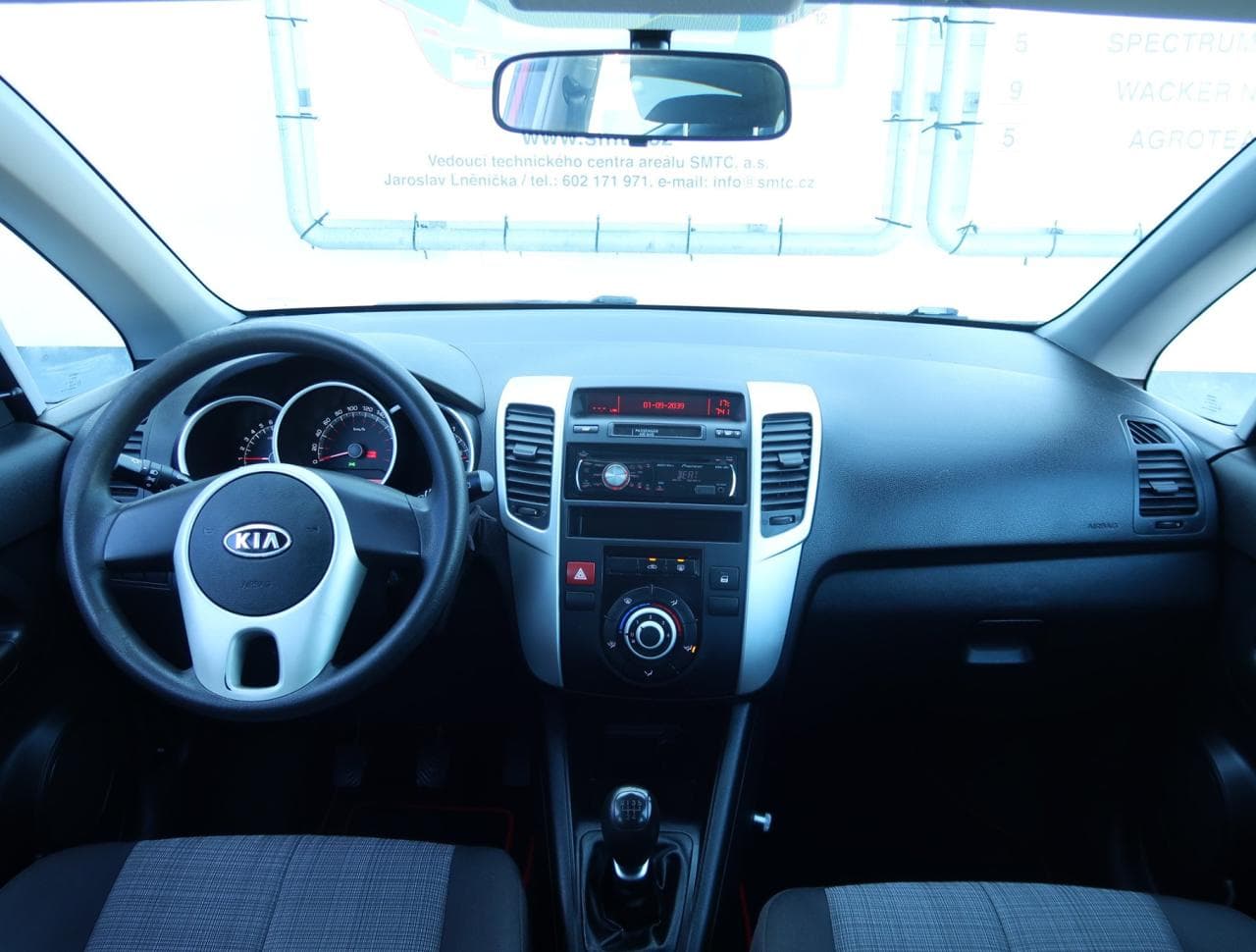 2010 Kia VENGA - 15