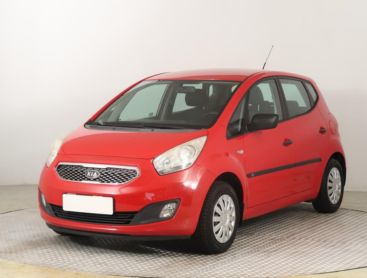 2010 Kia VENGA - 3