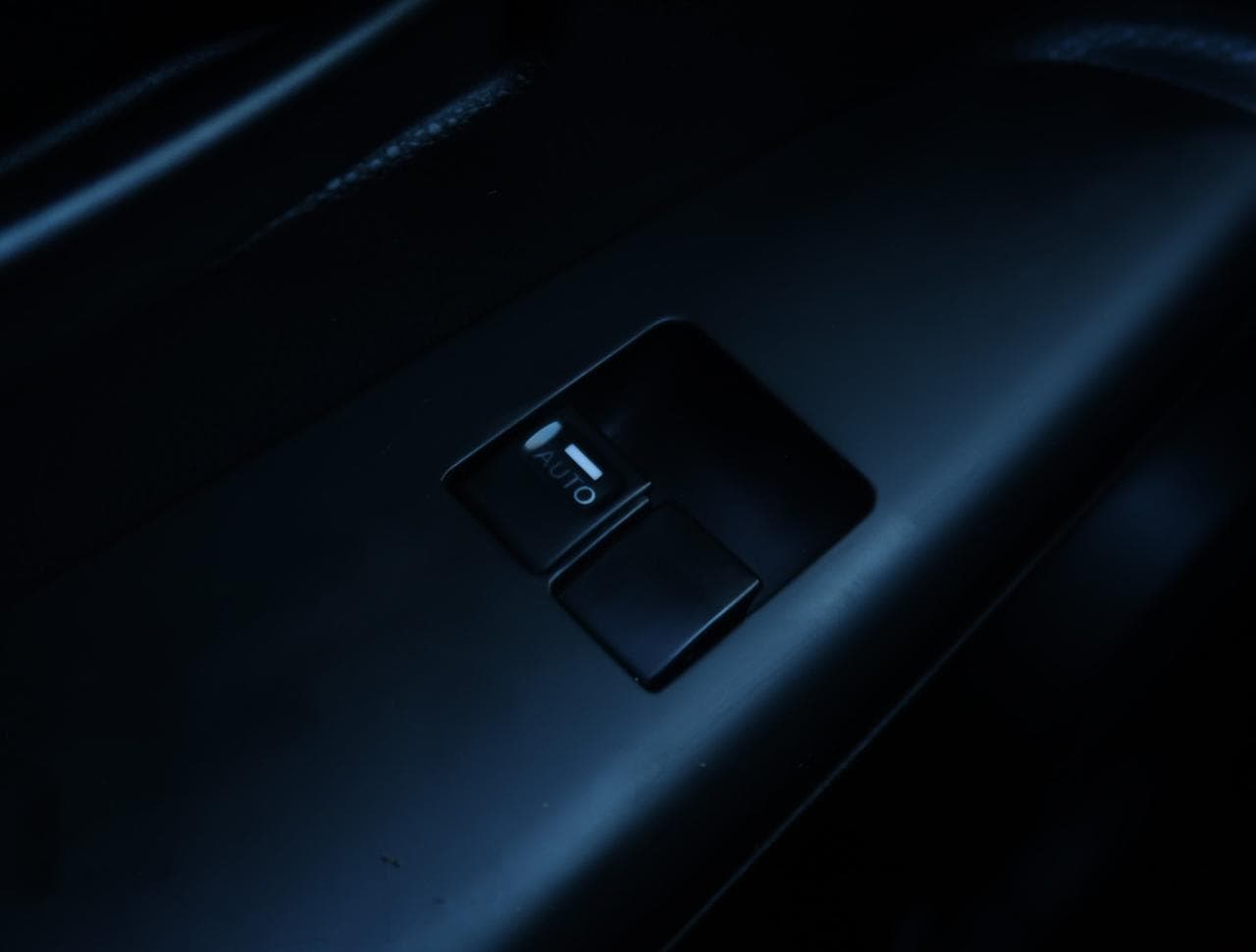 2010 Kia VENGA - 35