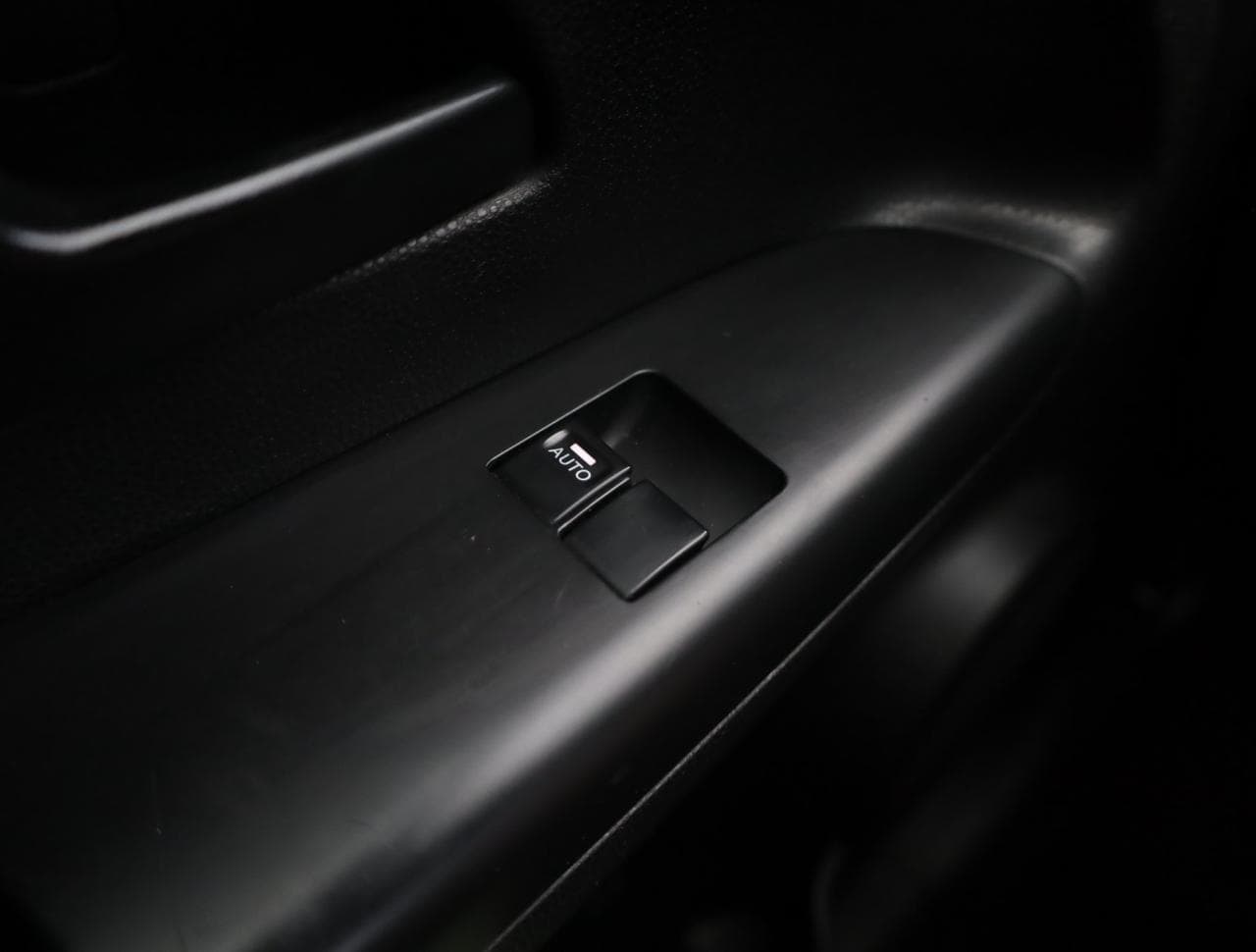 2010 Kia VENGA - 19