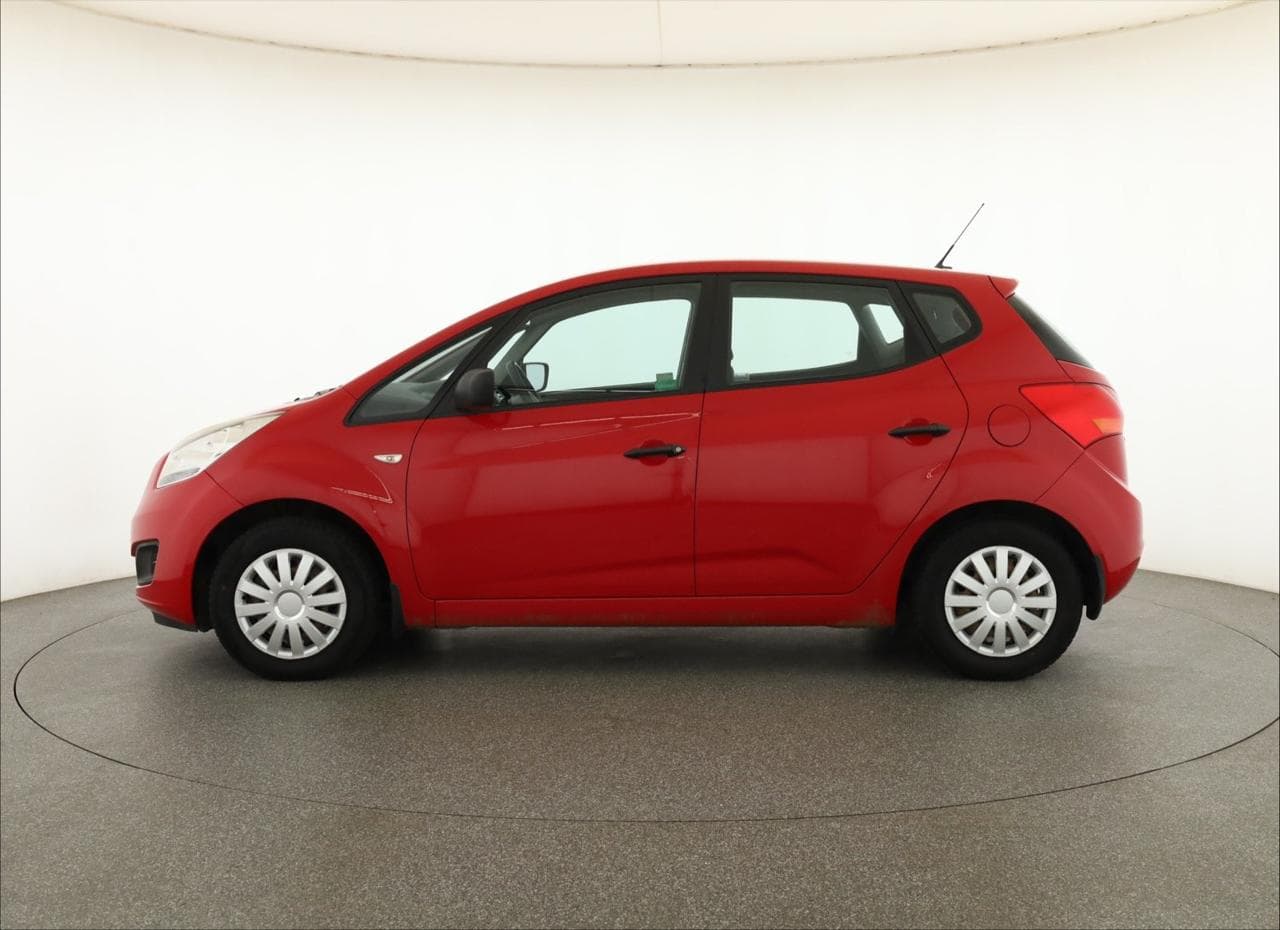 2010 Kia VENGA - 4