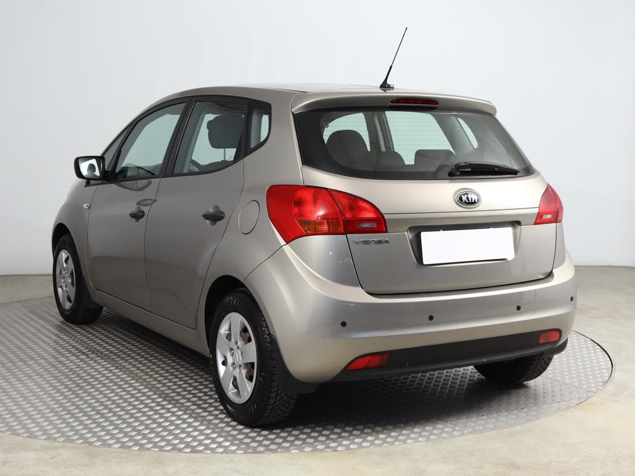 2014 Kia VENGA - 7