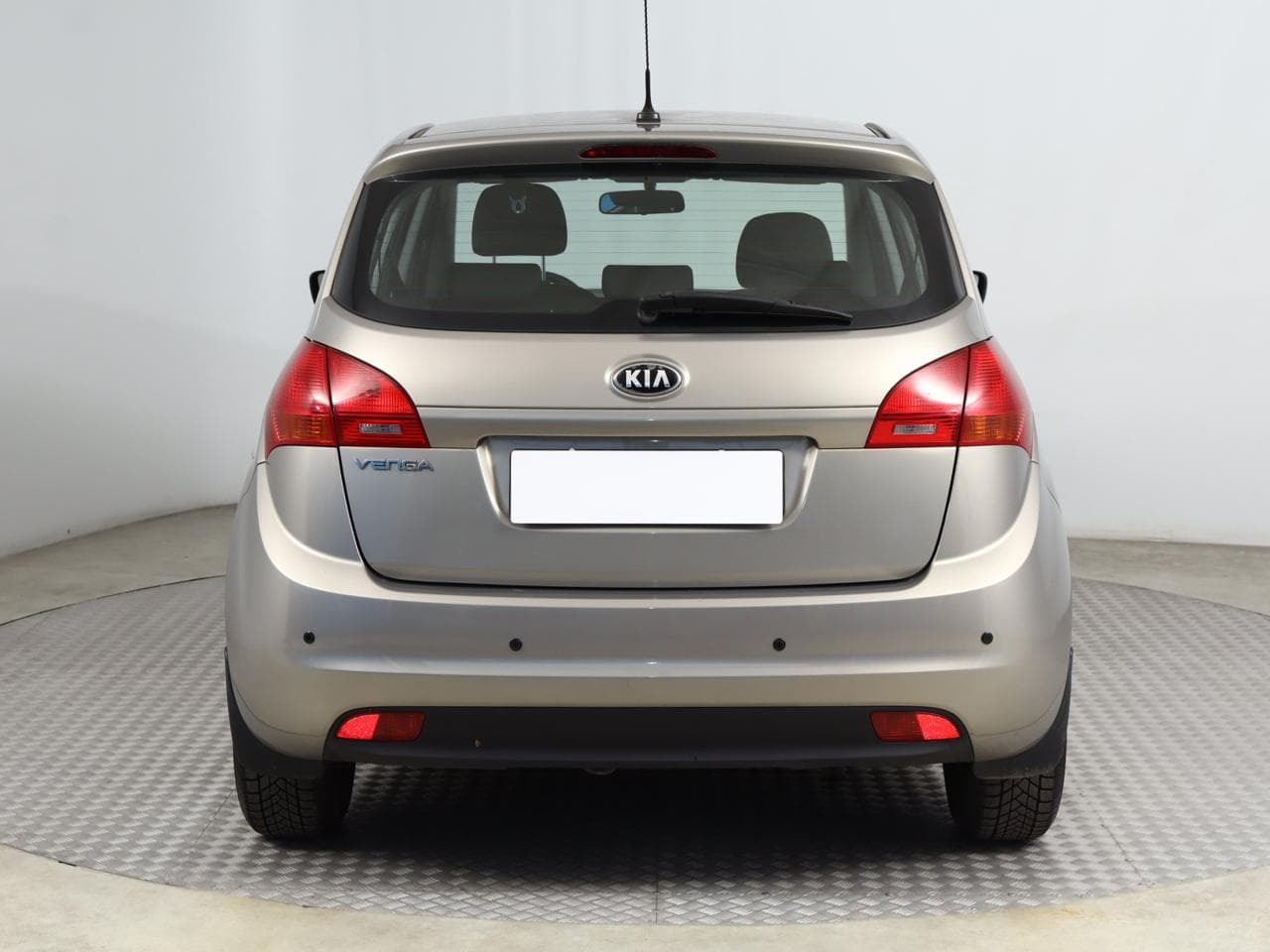 2014 Kia VENGA - 9