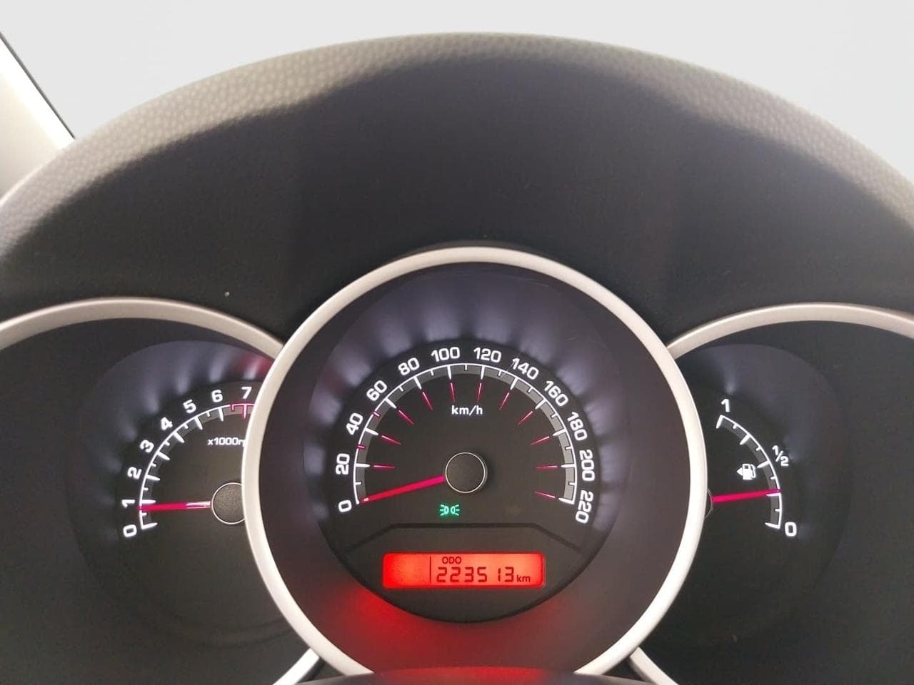 2010 Kia VENGA - 16