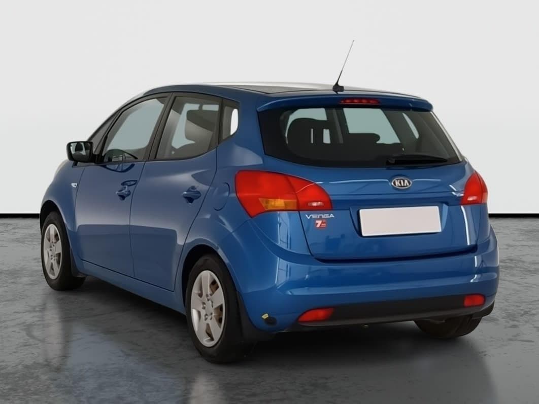 2010 Kia VENGA - 5