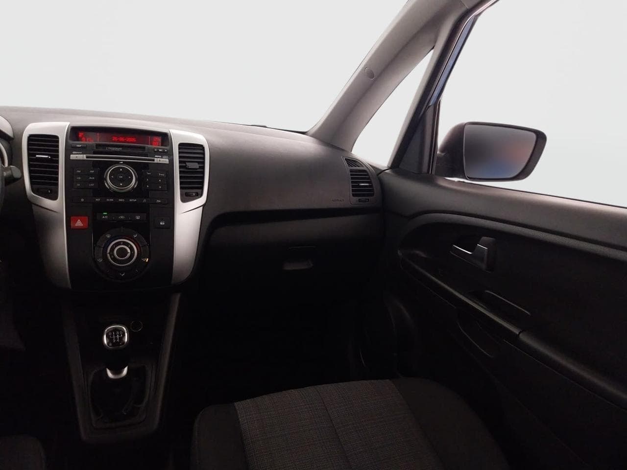 2010 Kia VENGA - 10
