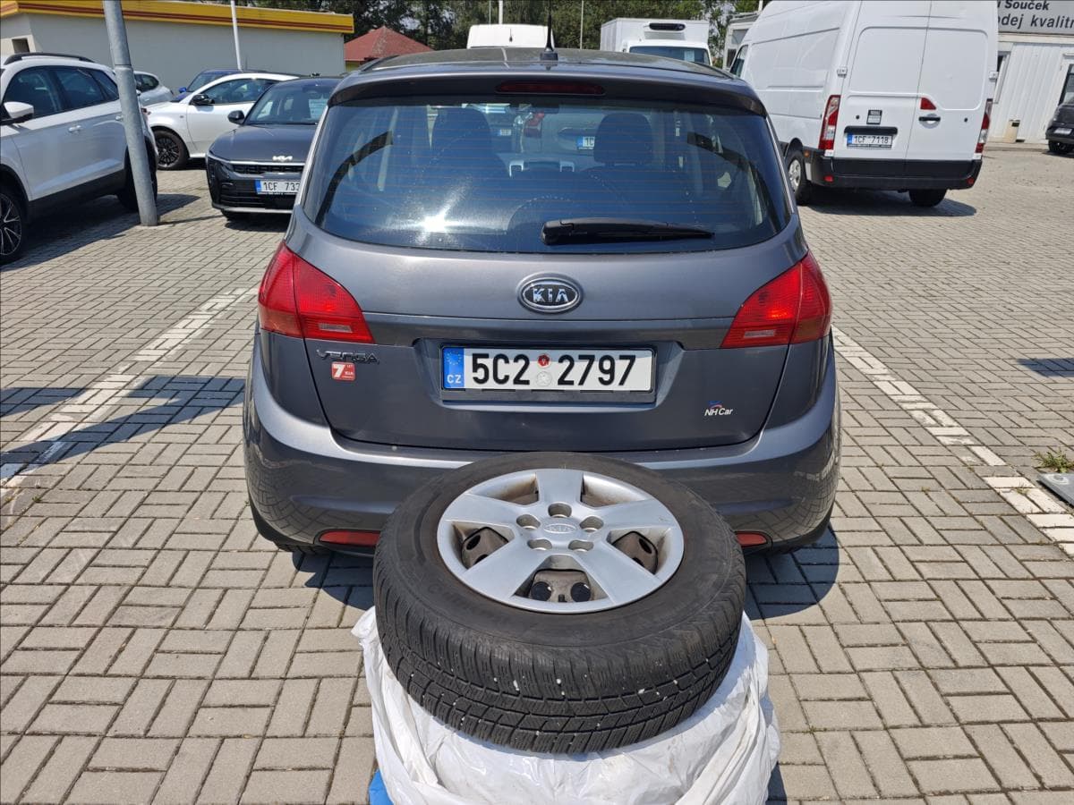 2010 Kia VENGA - 20