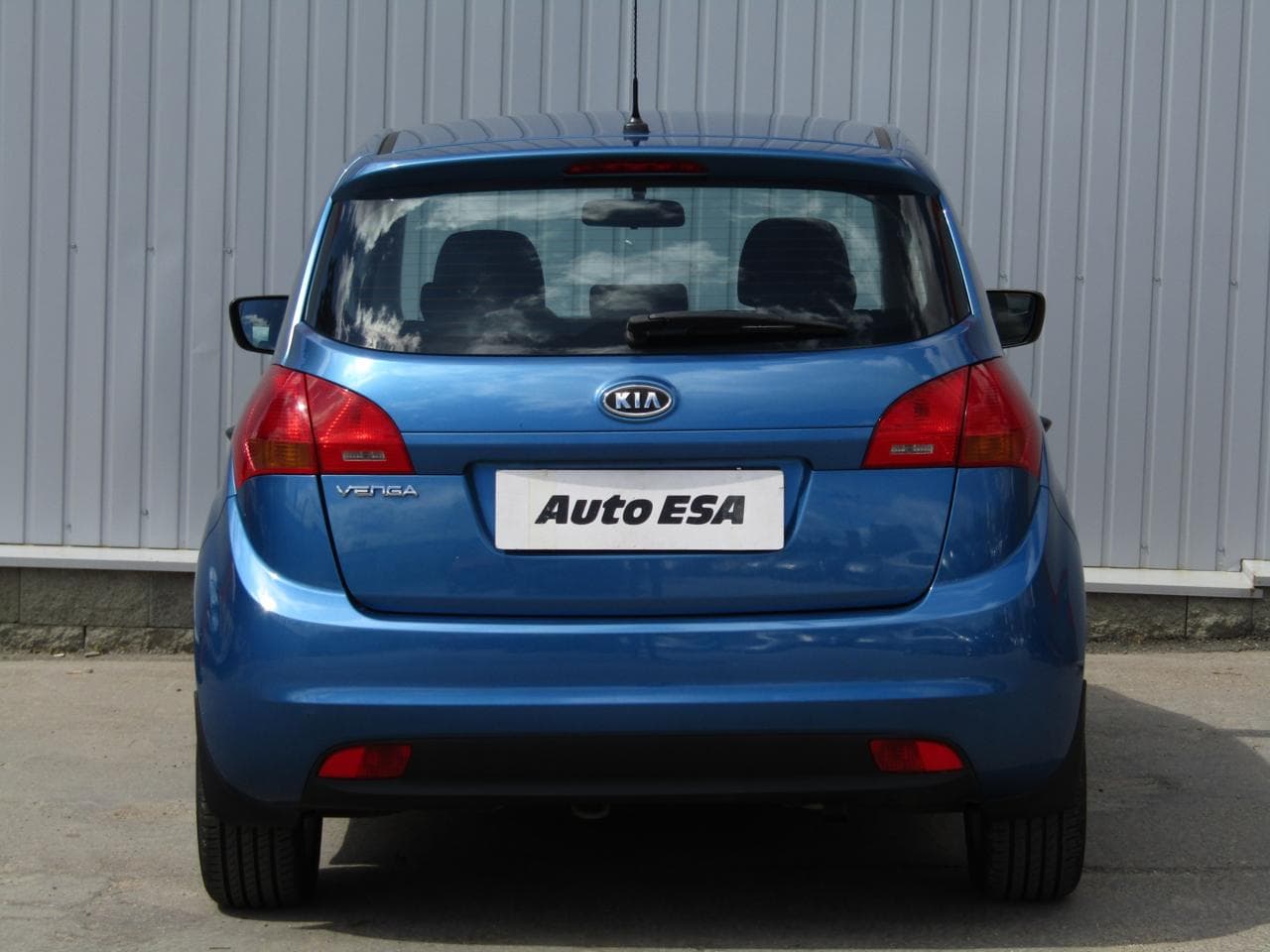 2010 Kia VENGA - 5