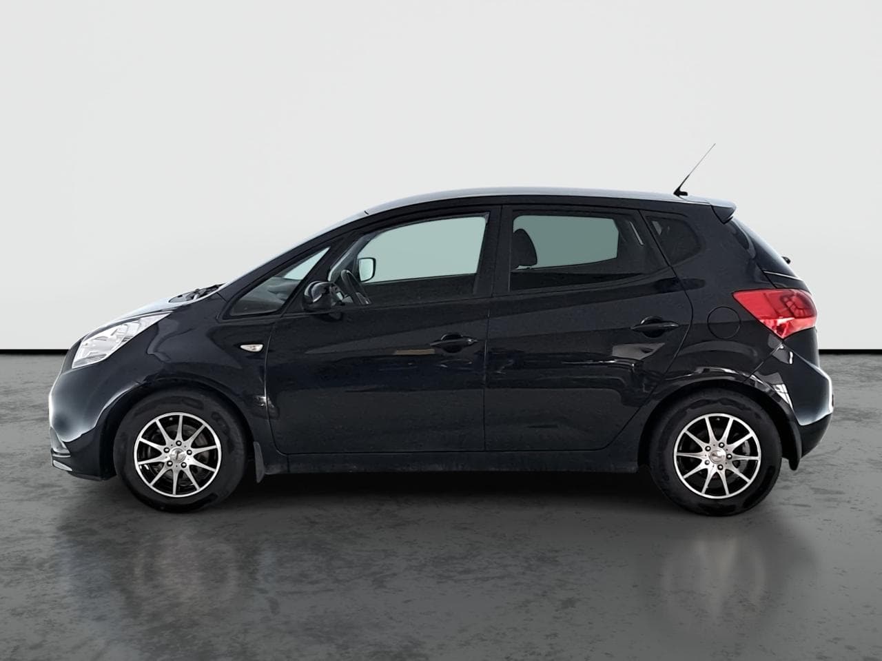 2019 Kia VENGA - 4