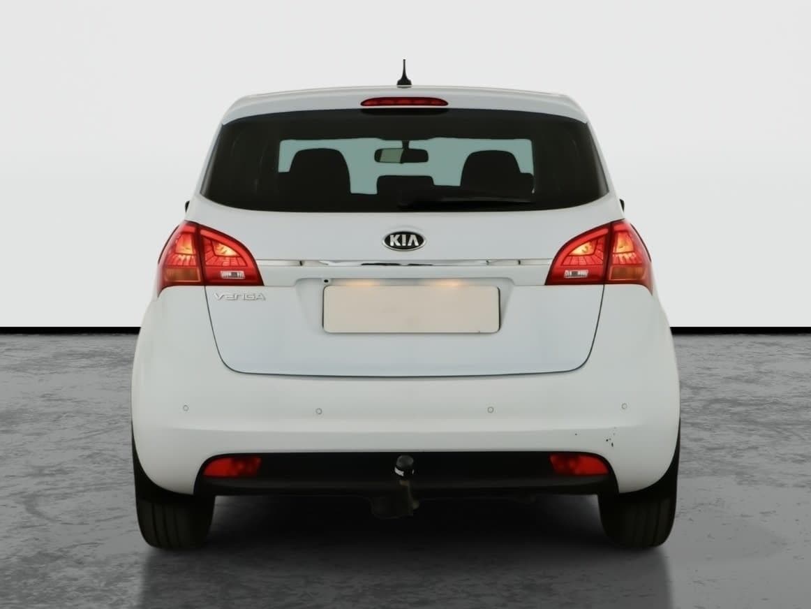 2018 Kia VENGA - 6