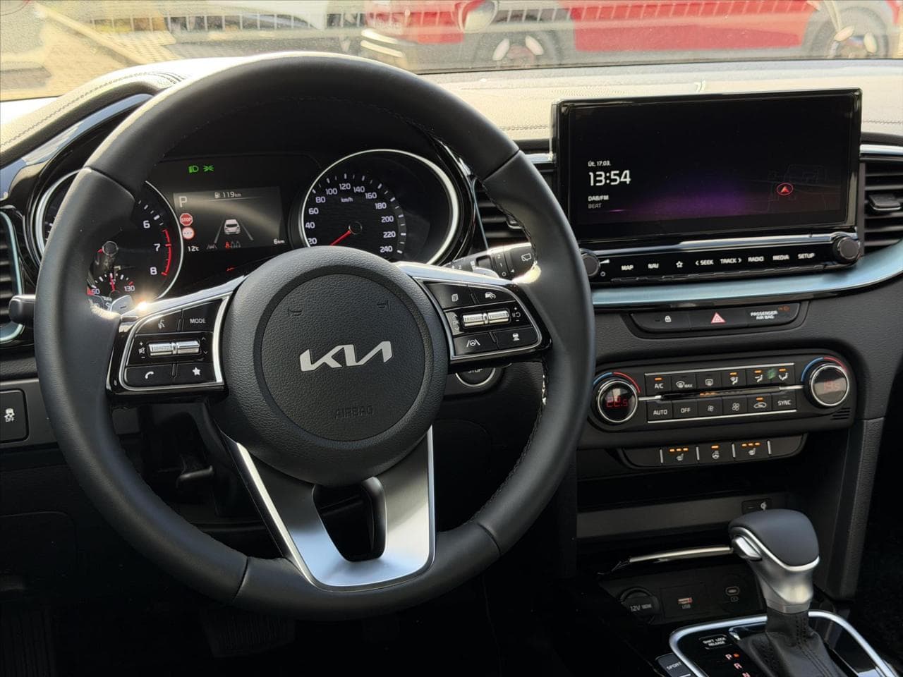 2026 Kia XCEED - 14