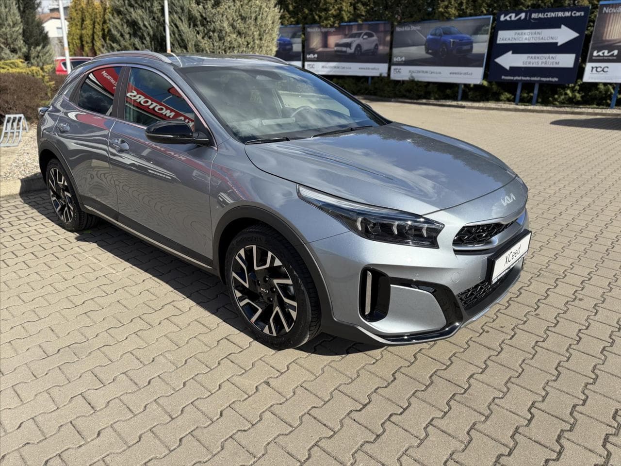 2026 Kia XCEED - 9