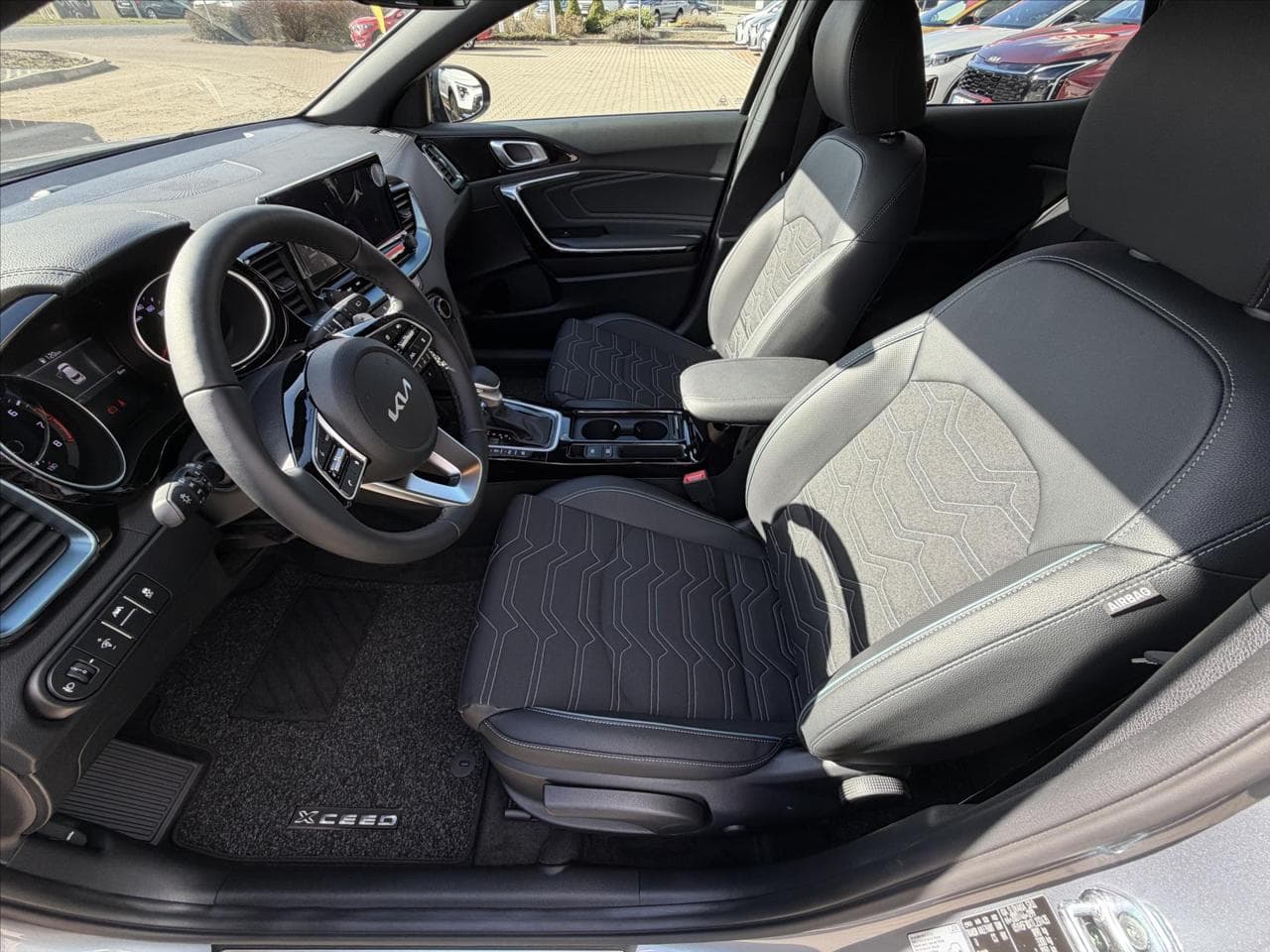 2026 Kia XCEED - 12