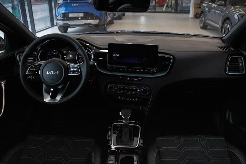 2026 Kia XCEED - 8