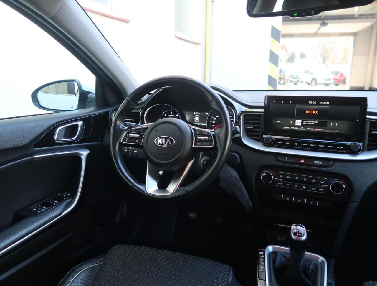 2020 Kia XCEED - 9