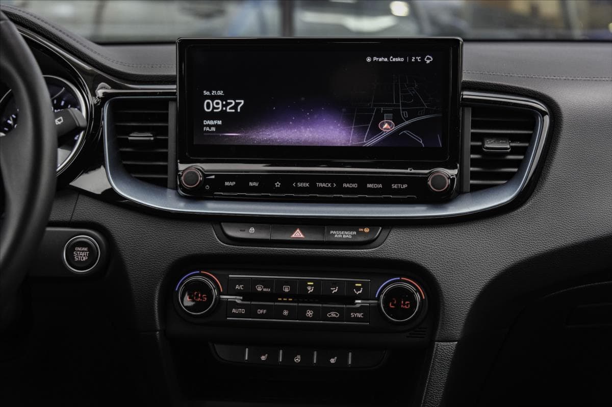 2025 Kia XCEED - 20