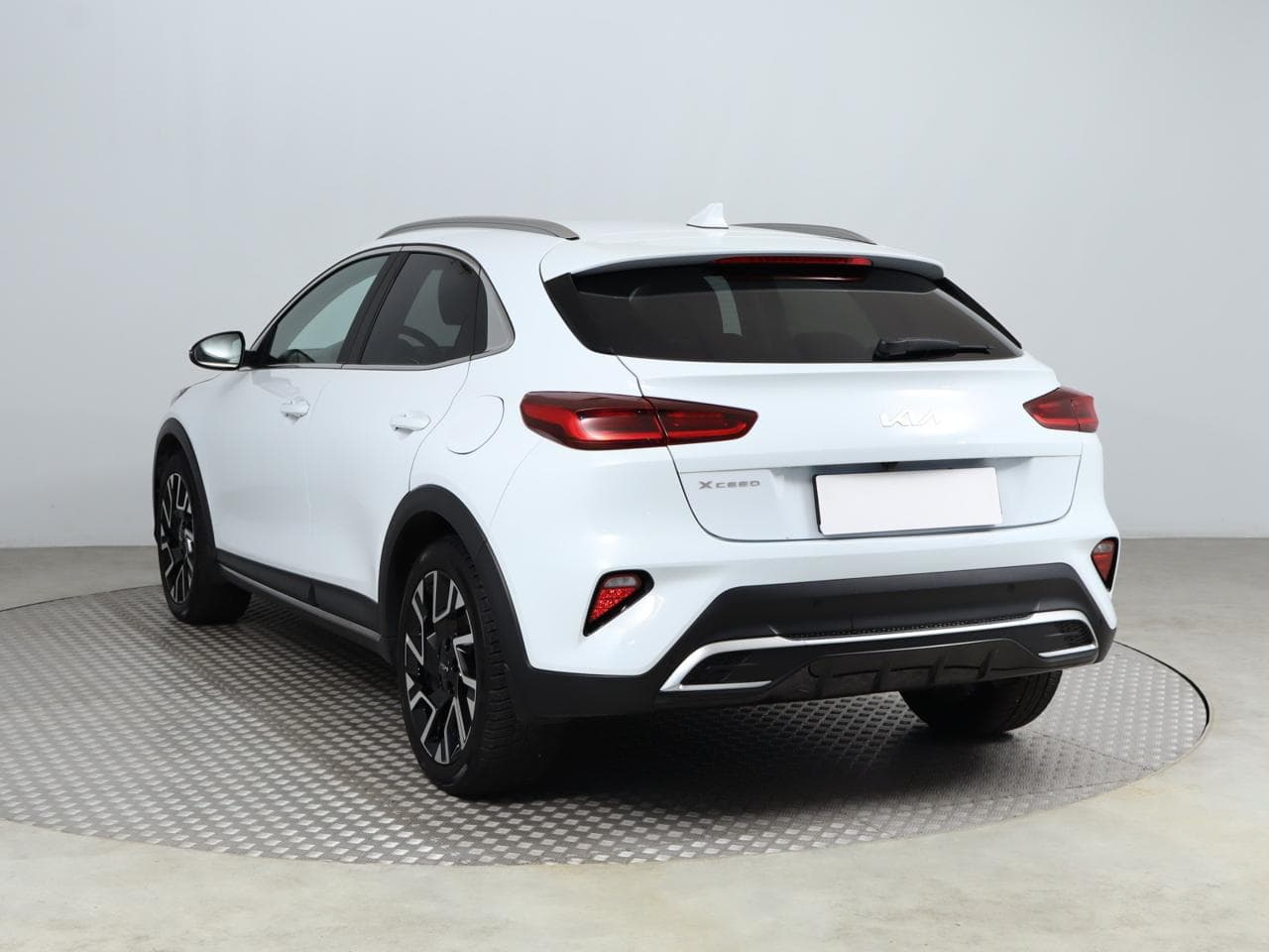 2024 Kia Xceed - 5