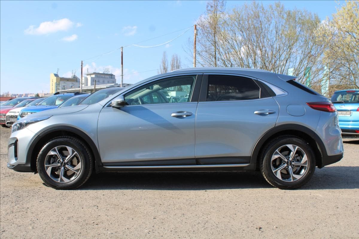 2023 Kia XCEED - 8