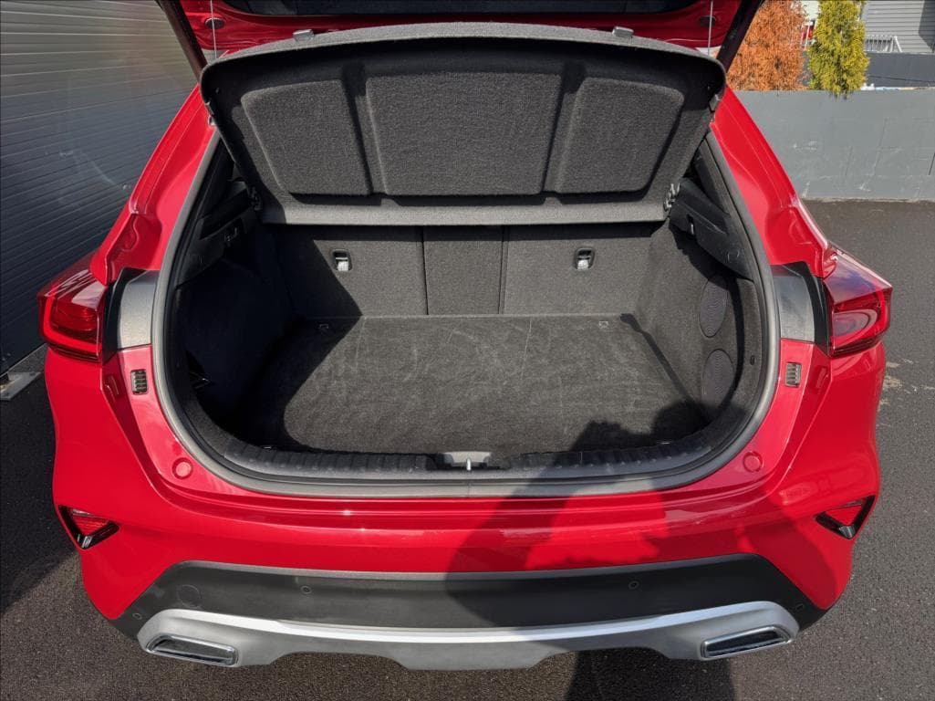 2020 Kia XCEED - 11