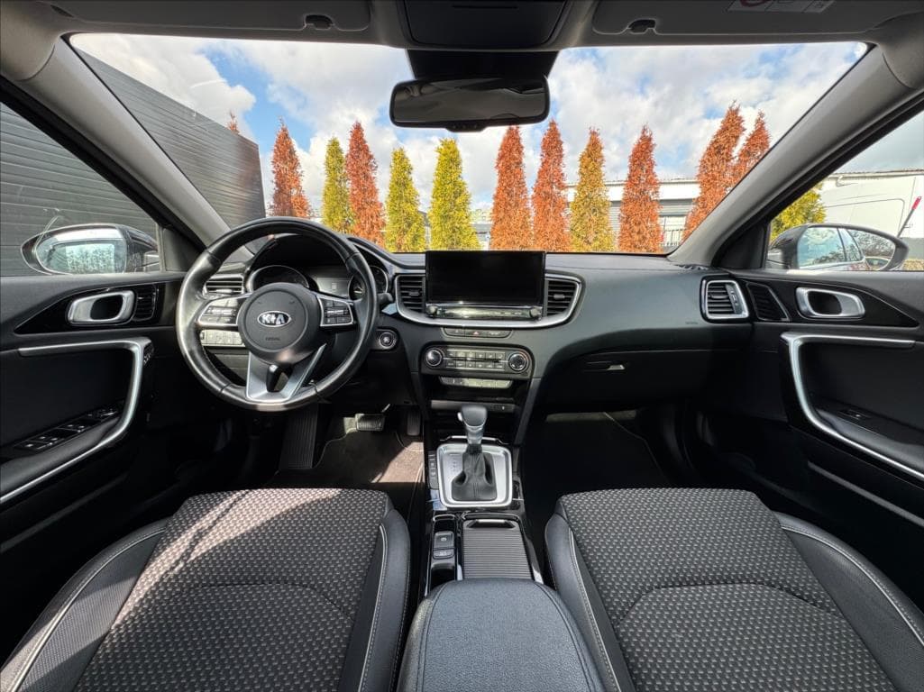2020 Kia XCEED - 14