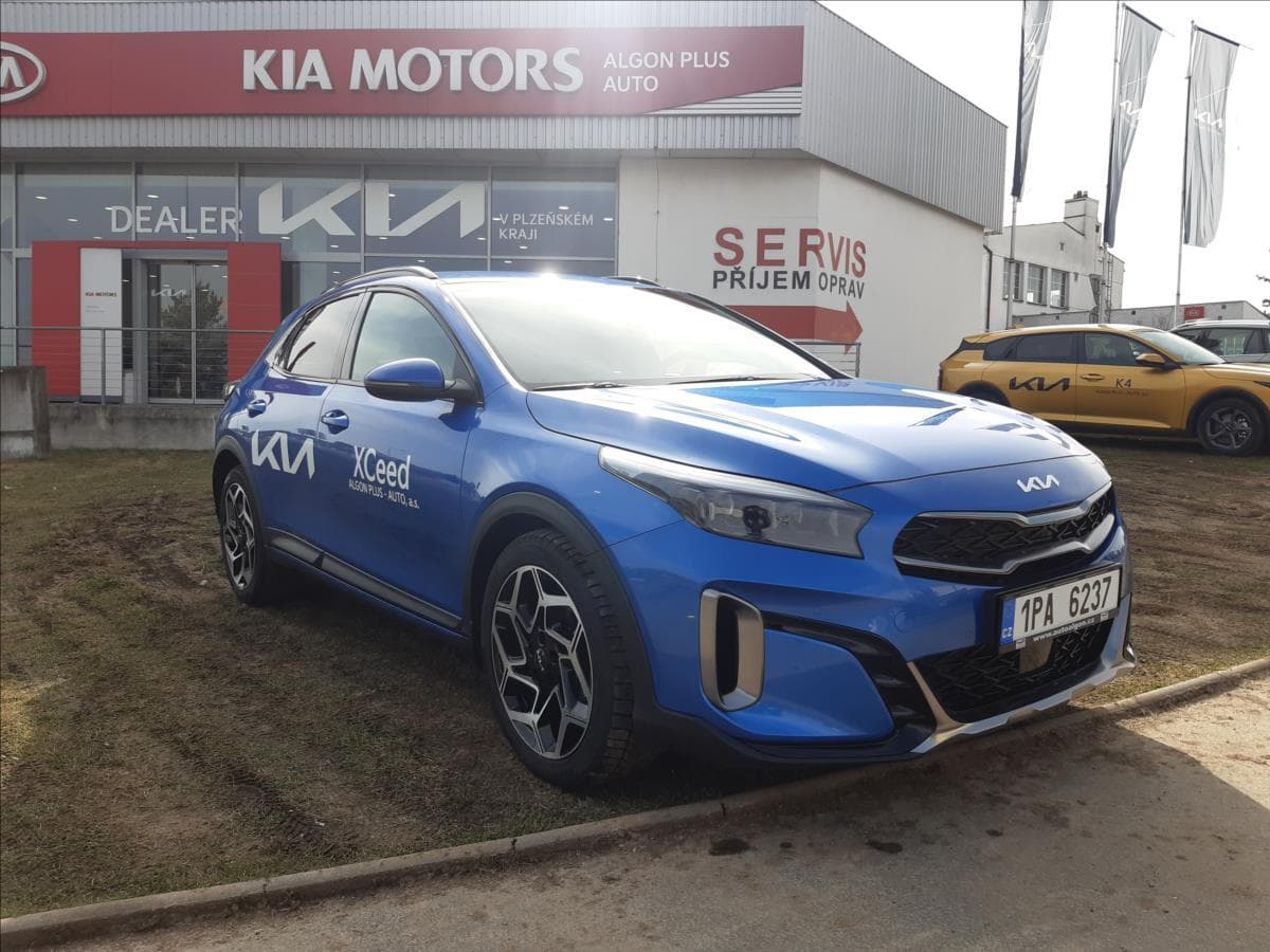 2025 Kia XCEED - 6