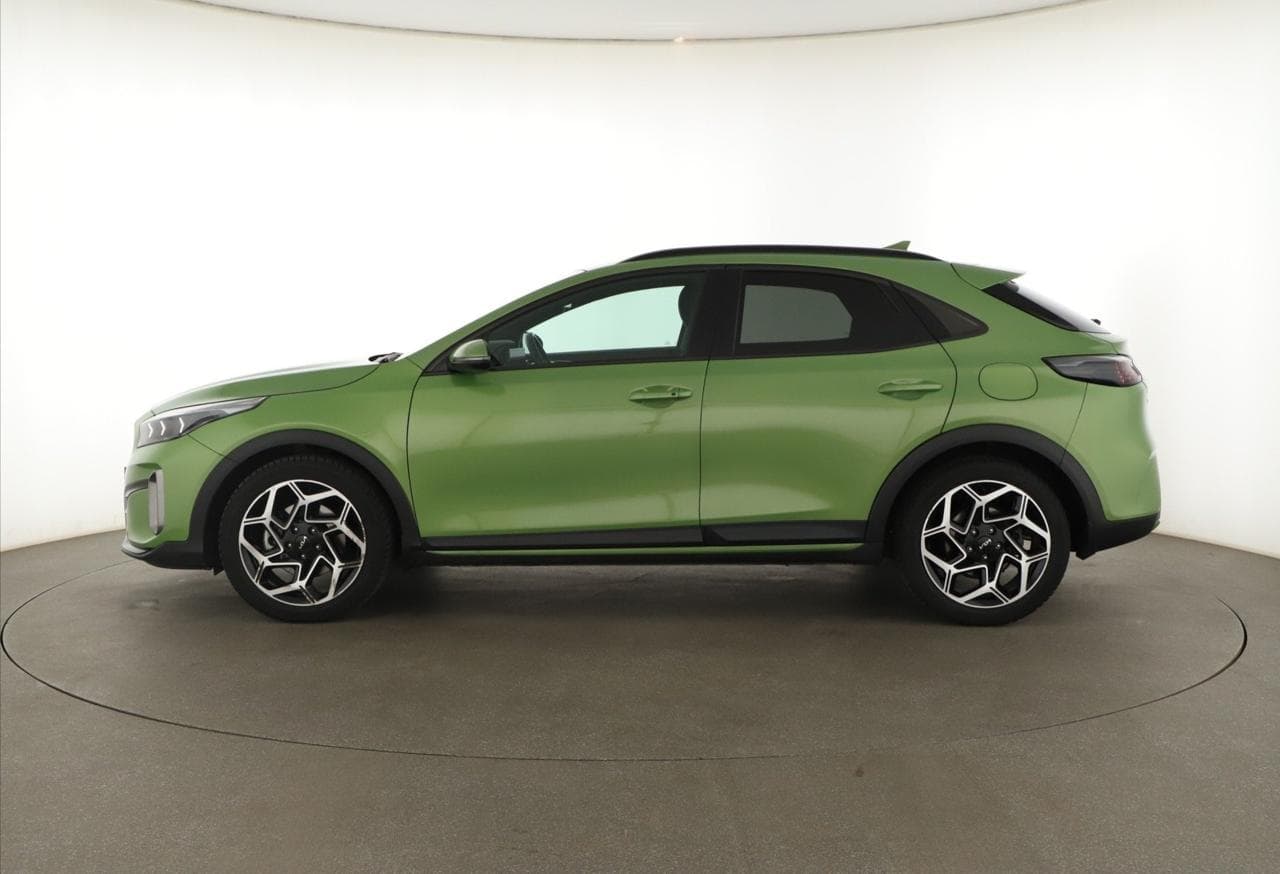 2024 Kia XCEED - 4