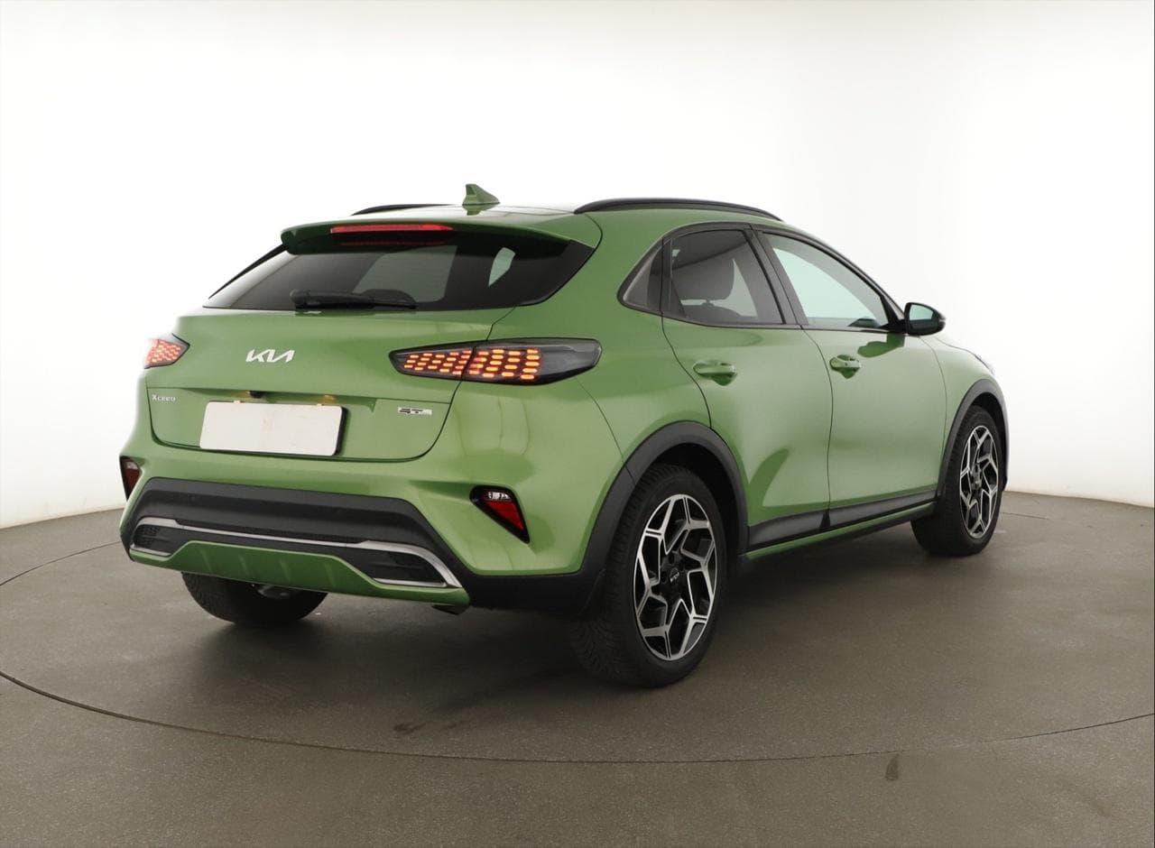2024 Kia XCEED - 7