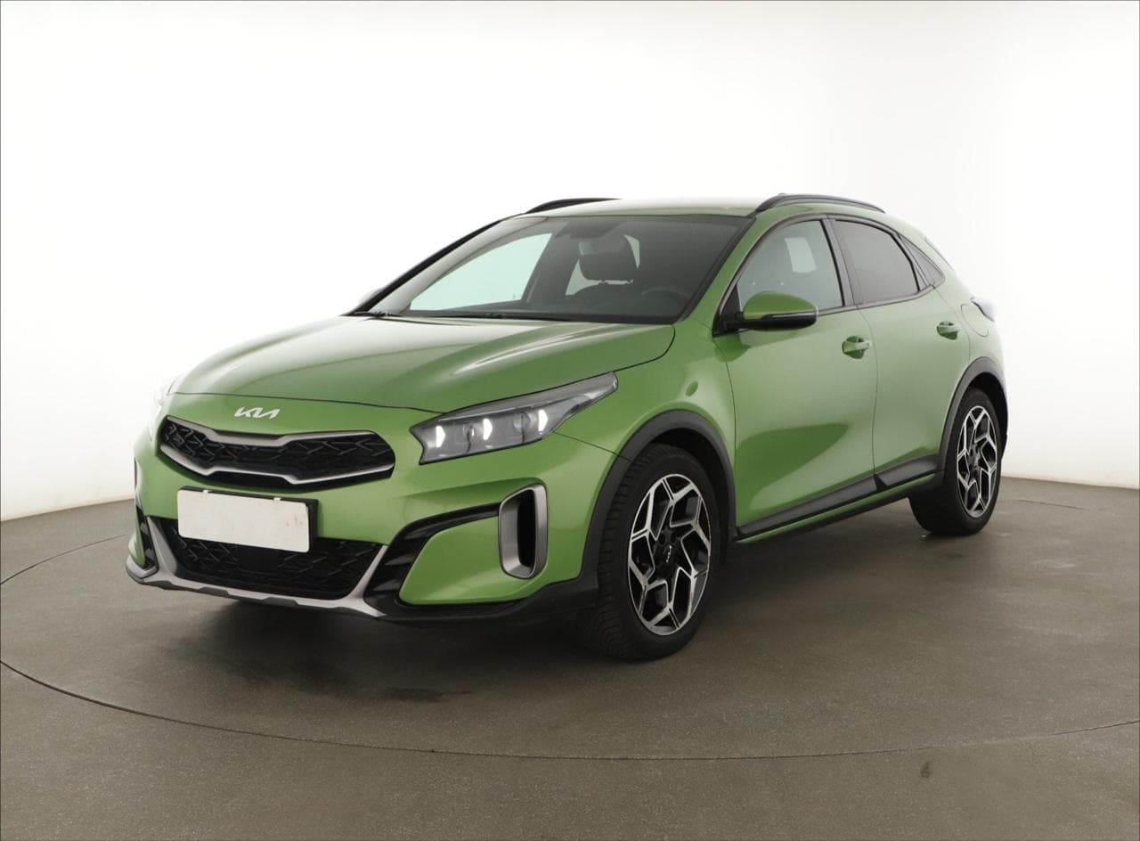 2024 Kia XCEED - 3