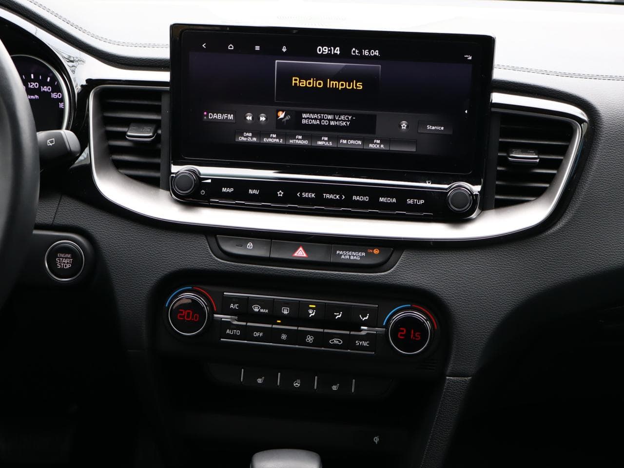 2025 Kia XCEED - 31