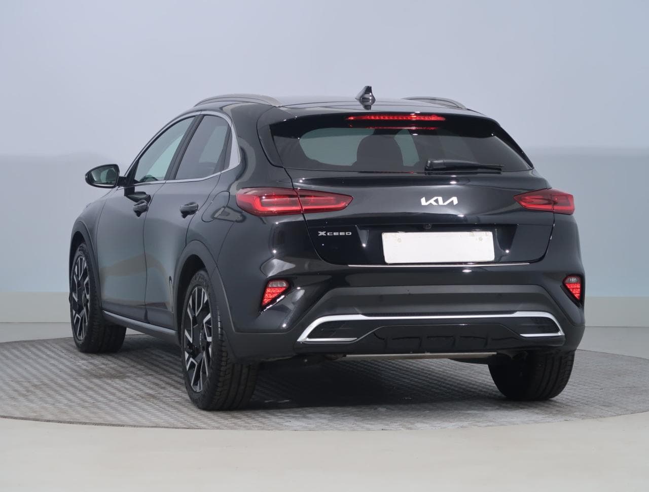 2025 Kia XCEED - 5
