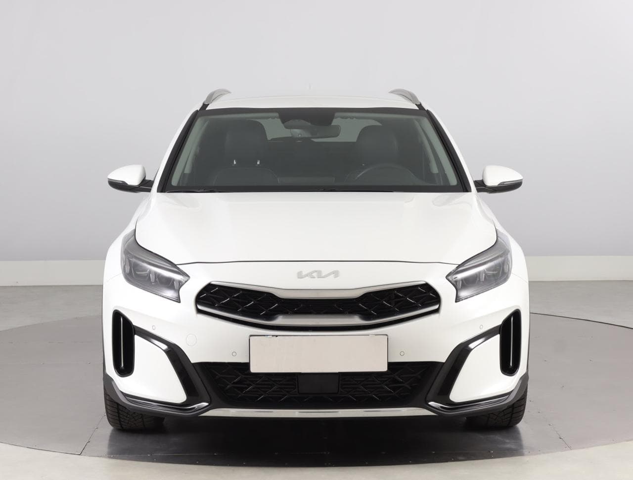 2025 Kia XCEED - 3