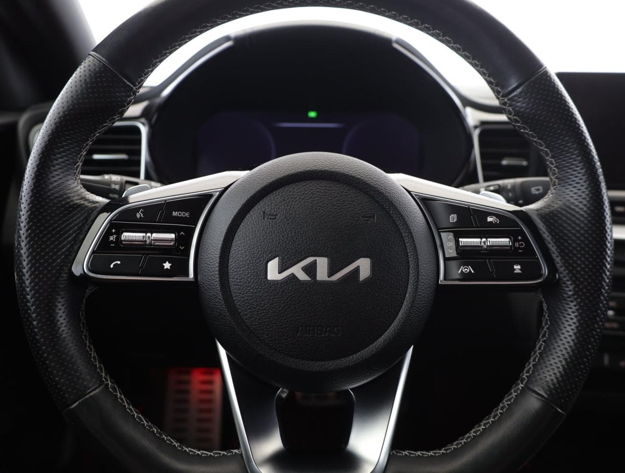 2023 Kia XCEED - 14