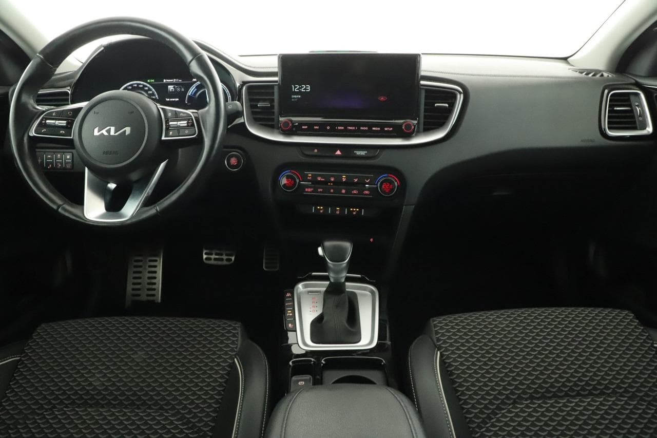 2022 Kia XCEED - 9