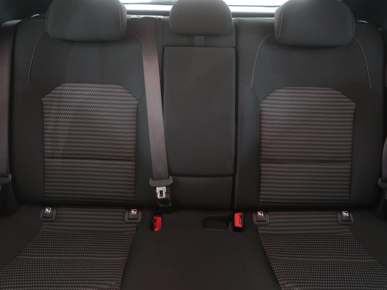 2022 Kia XCEED - 14