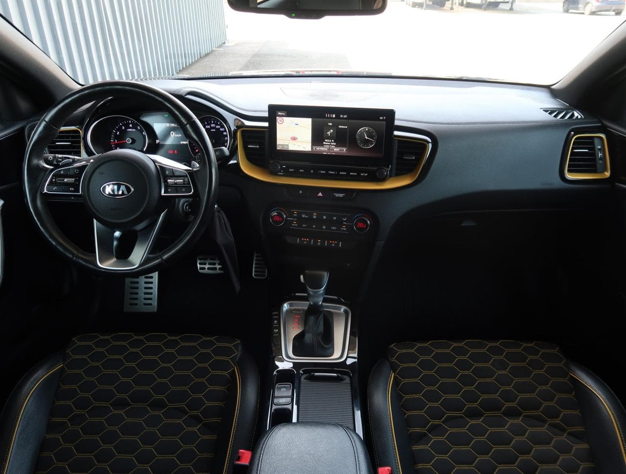 2019 Kia XCEED - 10
