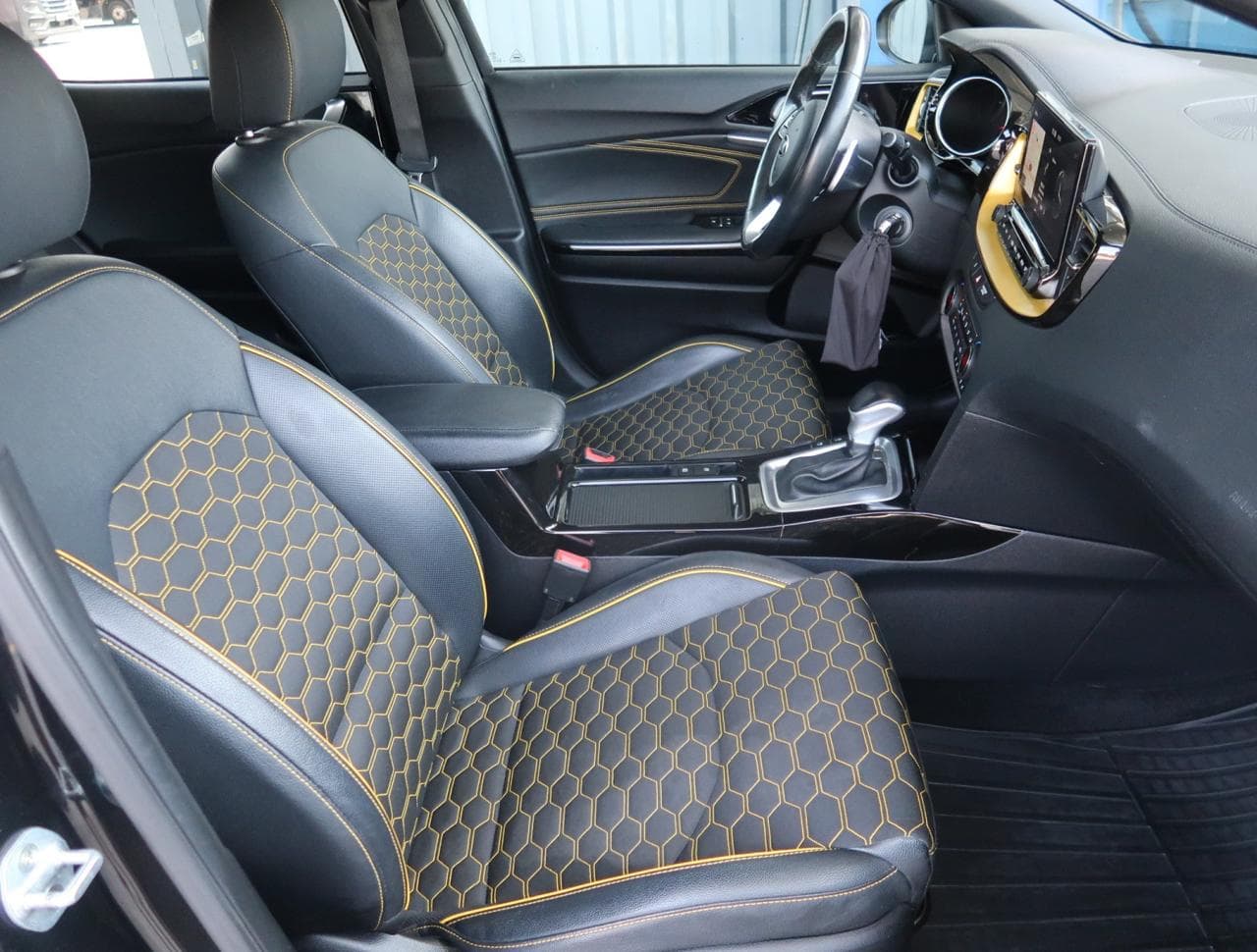 2019 Kia XCEED - 12