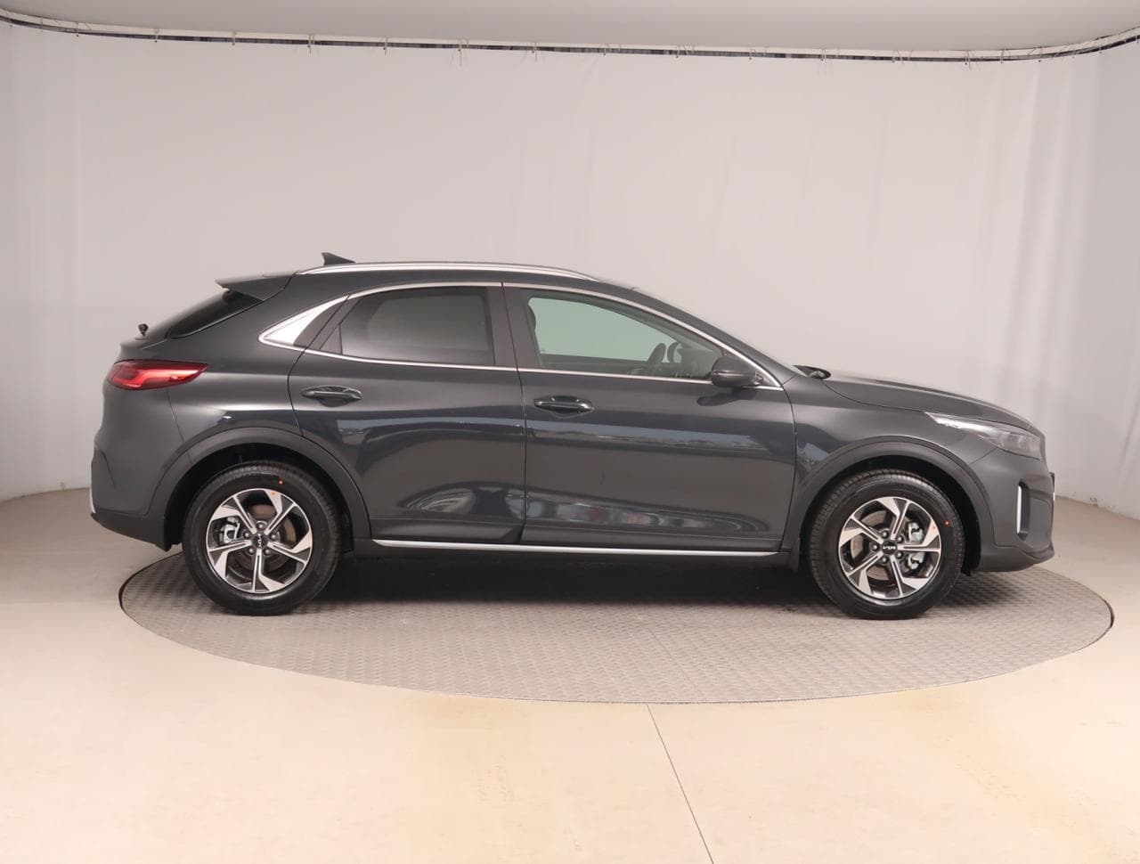 2026 Kia XCEED - 8