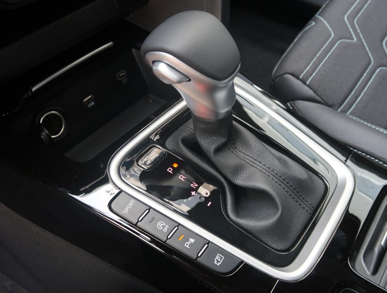 2026 Kia XCEED - 45