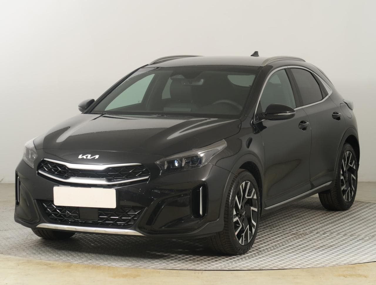 2026 Kia XCEED - 4