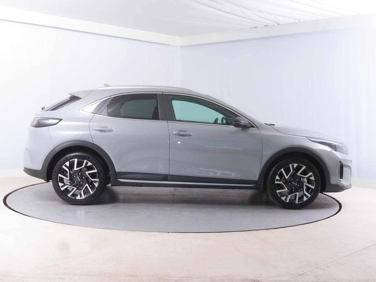 2026 Kia XCEED - 6