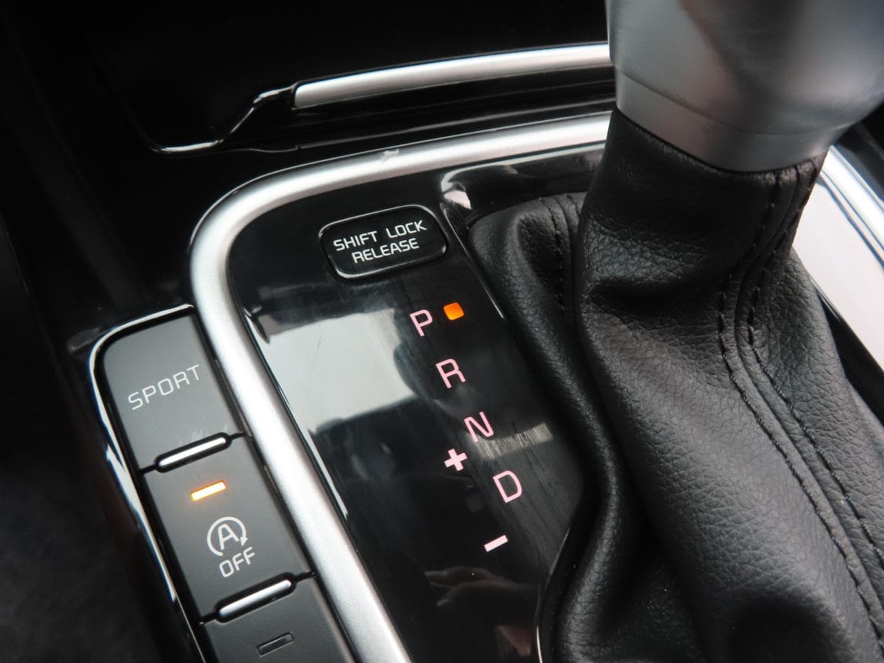 2026 Kia XCEED - 13