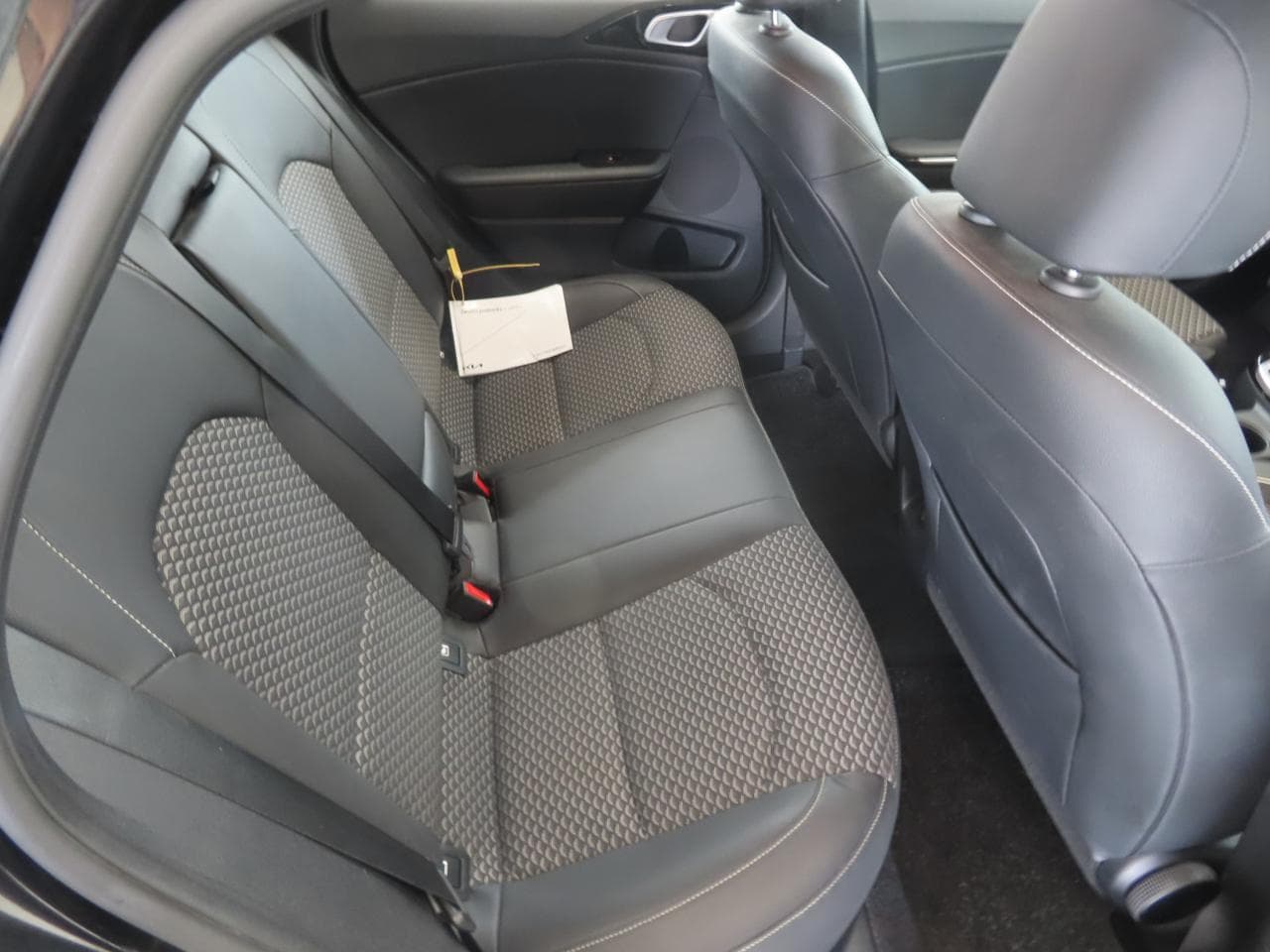 2024 Kia XCEED - 18