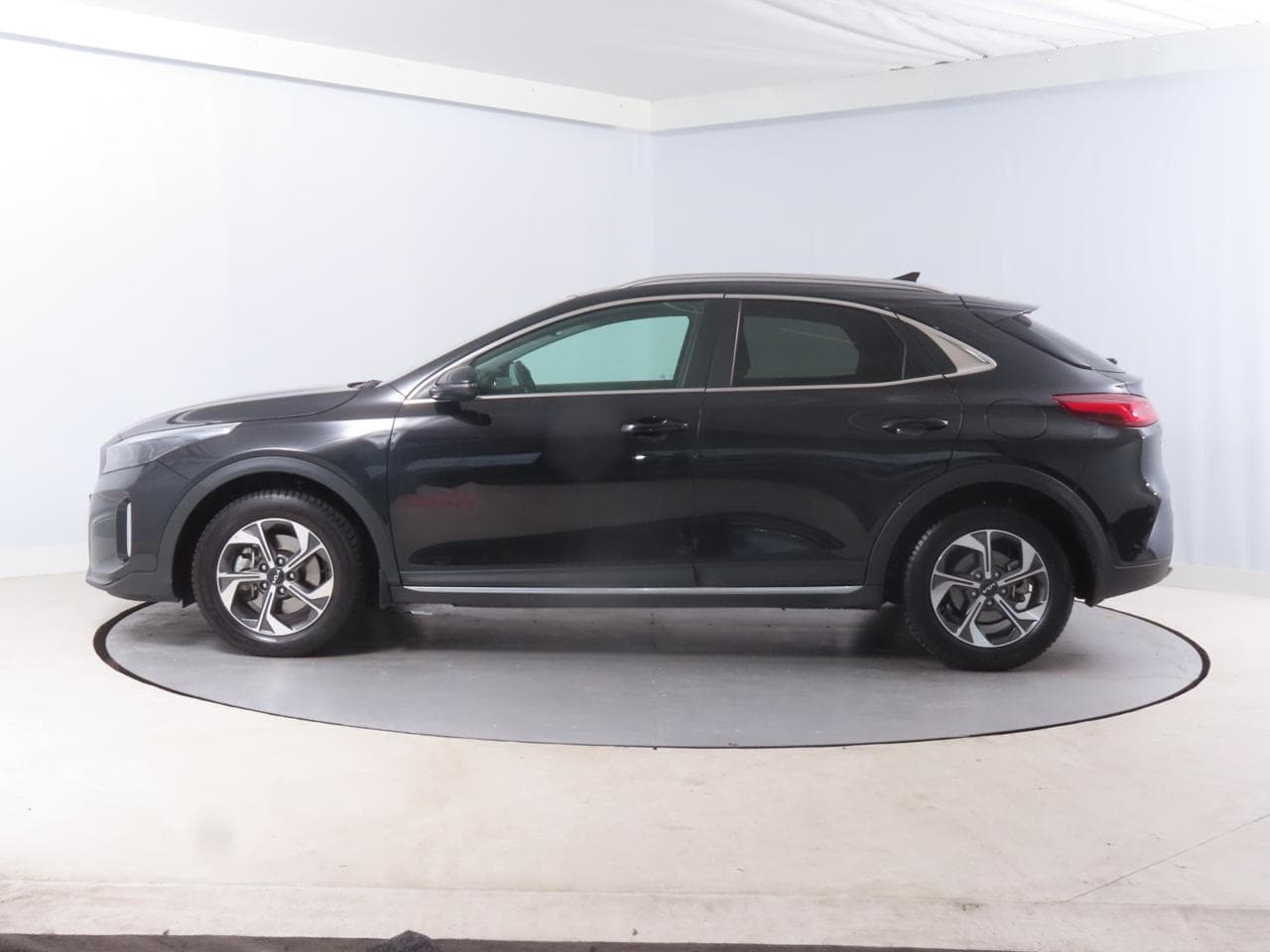 2024 Kia XCEED - 4
