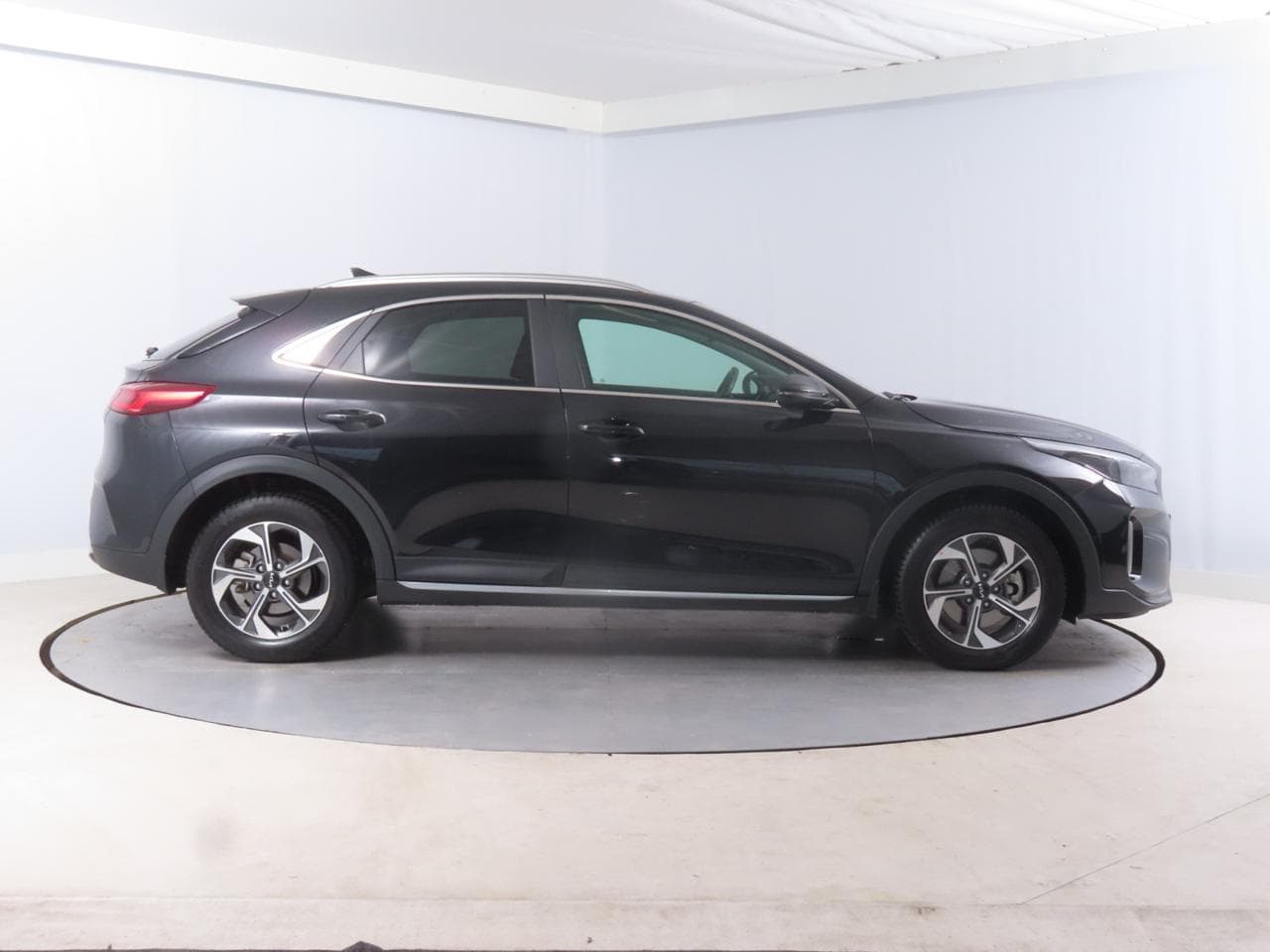 2024 Kia XCEED - 8