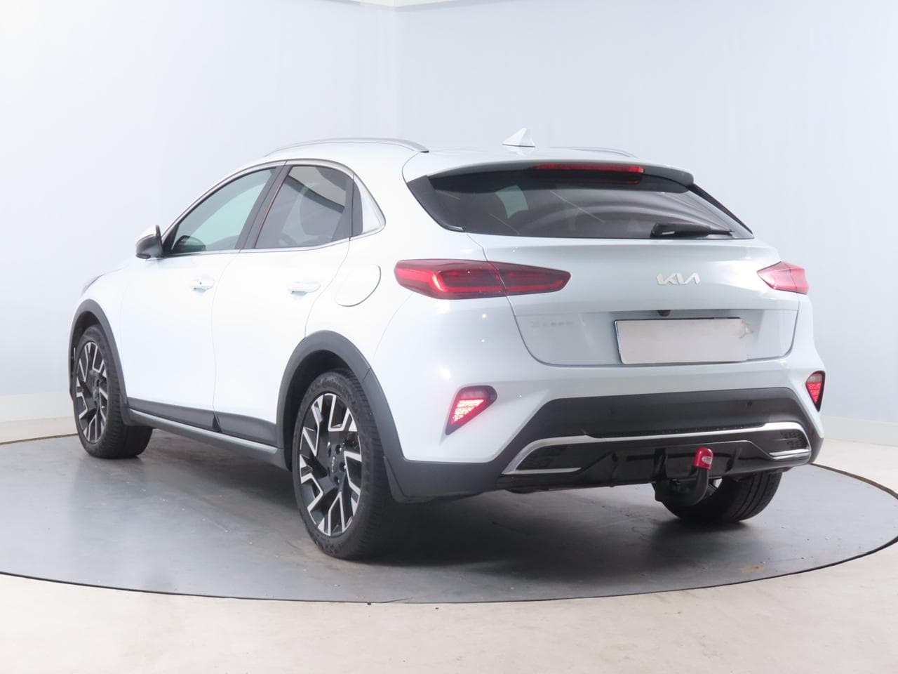 2023 Kia XCEED - 5