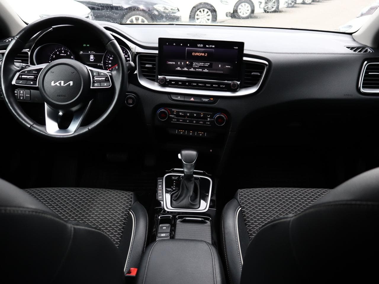 2023 Kia XCEED - 9